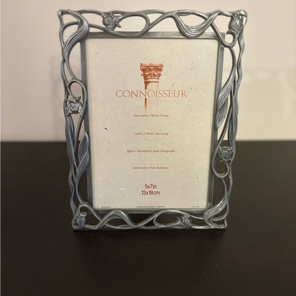 Vintage PewterColur Decorative Photo Frame